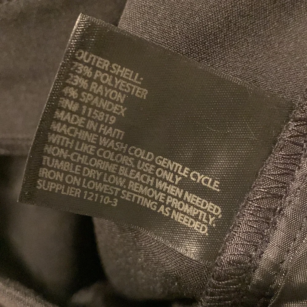 Worthington Plus Floral Hummingbird Top & Pants Bundle - Picture 15 of 16